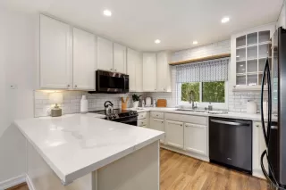 Photo #6: 230016675 Listing 