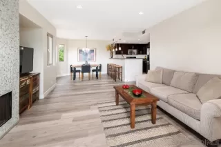 Photo #6: 230016685 Listing