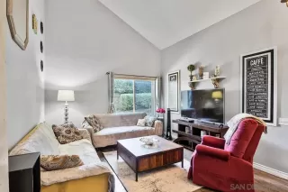 Photo #5: 230016716 Listing 