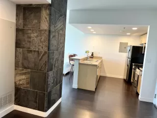 Photo #5: 230016721 Listing