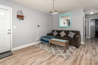 Photo #4: 230016727 Listing