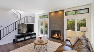 Photo #1: 230016803 Listing