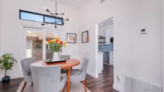 Photo #5: 230016803 Listing