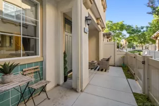 Photo #3: 230016821 Listing 