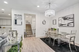 Photo #4: 230016821 Listing 