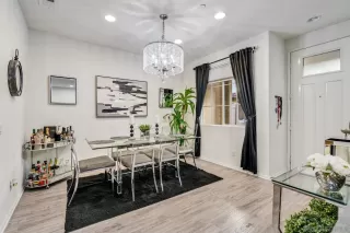 Photo #6: 230016821 Listing 