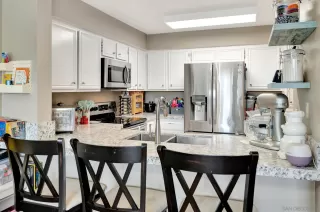 Photo #5: 230016883 Listing