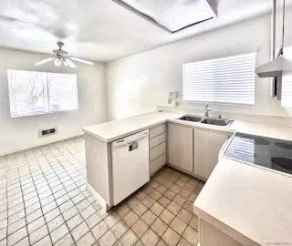 Photo #6: 230016891 Listing