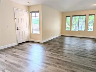 Photo #6: 230016915 Listing