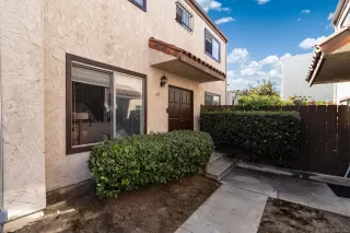 Photo #5: 230016943 Listing