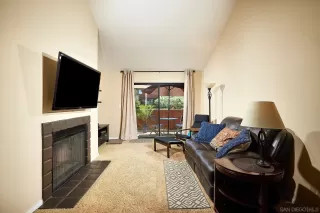 Photo #4: 230016955 Listing