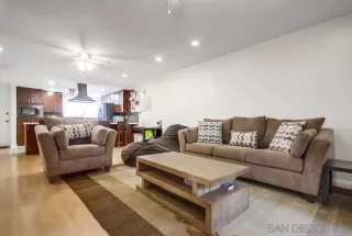 Photo #3: 230016975 Listing 