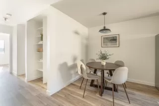 Photo #4: 230017022 Listing