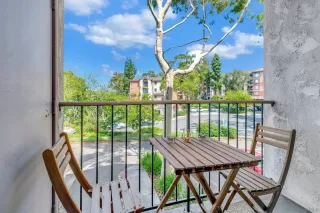 Photo #2: 230017043 Listing 