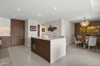 Photo #6: 230017070 Listing