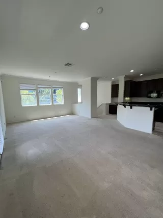 Photo #2: 230017085 Listing