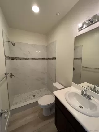 Photo #6: 230017085 Listing