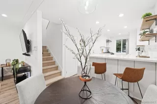 Photo #2: 230017104 Listing