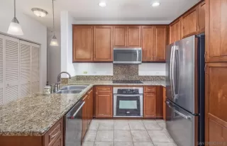 Photo #1: 230017134 Listing 