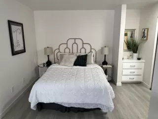 Photo #2: 230017156 Listing