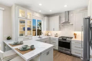 Photo #5: 230017175 Listing