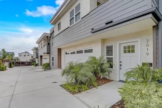 Photo #3: 230017188 Listing