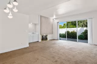 Photo #1: 230017193 Listing 