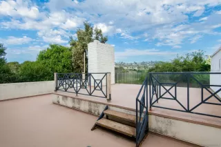 Photo #2: 230017193 Listing 