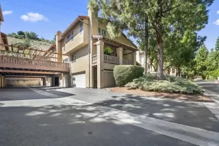 Photo #3: 230017263 Listing 