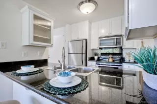 Photo #3: 230017295 Listing 