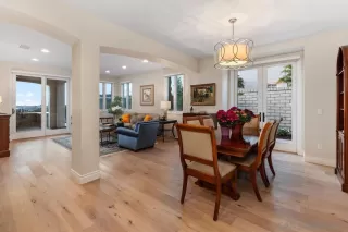 Photo #3: 230017302 Listing