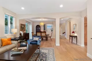 Photo #5: 230017302 Listing