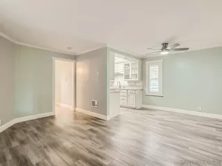 Photo #3: 230017309 Listing