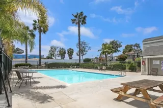 Photo #1: 230017349 Listing