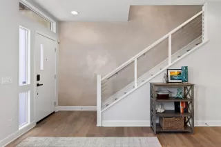 Photo #4: 230017395 Listing 