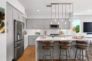 Photo #5: 230017395 Listing 