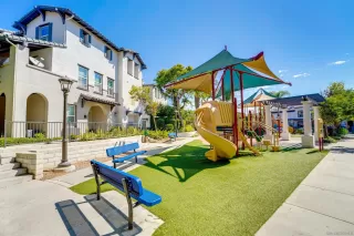 Photo #3: 230017449 Listing