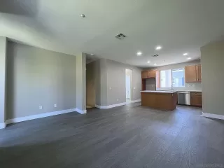 Photo #2: 230017468 Listing