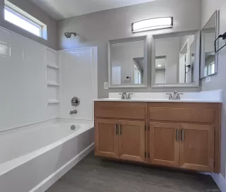 Photo #3: 230017468 Listing