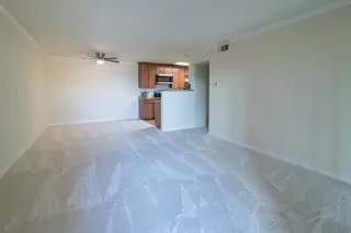 Photo #2: 230017511 Listing 