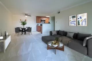 Photo #5: 230017511 Listing 