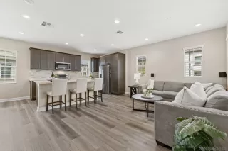 Photo #2: 230017517 Listing