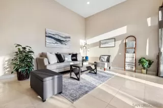 Photo #4: 230017528 Listing