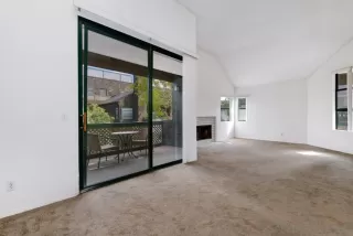 Photo #4: 230017530 Listing 