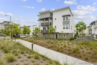 Photo #1: 230017552 Listing