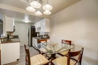 Photo #5: 230017603 Listing