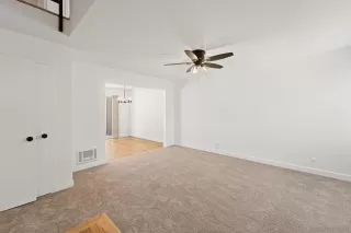 Photo #3: 230017615 Listing