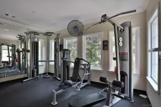 Photo #5: 230017616 Listing