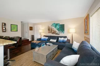 Photo #2: 230017625 Listing