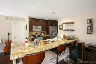 Photo #4: 230017625 Listing